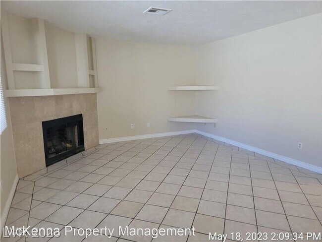 Building Photo - 2 br, 2 bath House - 761 Rock Springs Dr #102