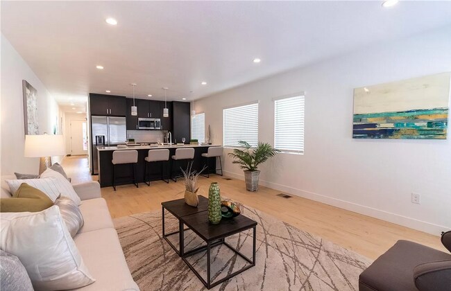 Foto del edificio - Beautiful New Townhome