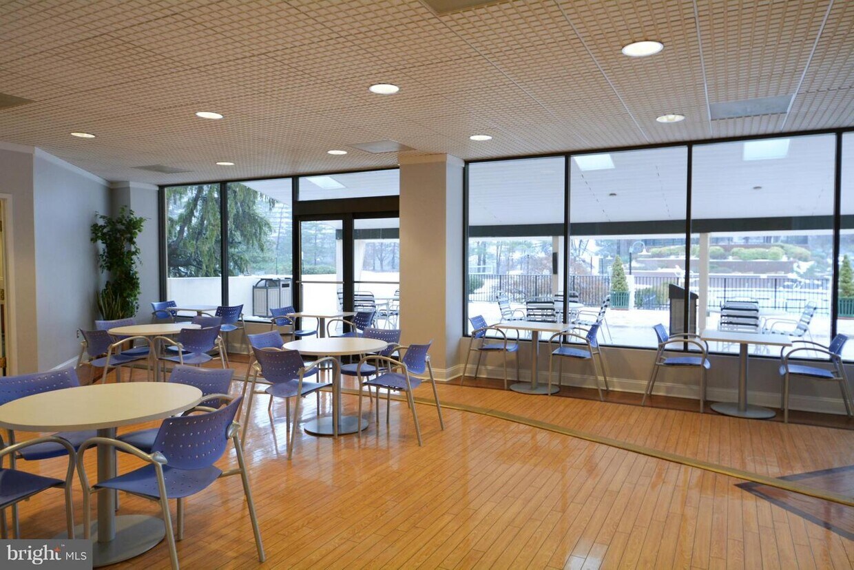 307 Yoakum Pkwy Unit 615, Alexandria, VA 22304 Condo for Rent in Alexandria, VA