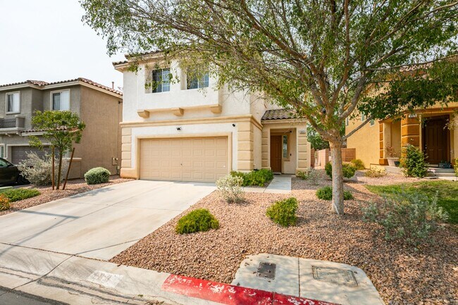 Foto del edificio - 3 BEDROOM 2.5 BATH HOME IN 89148