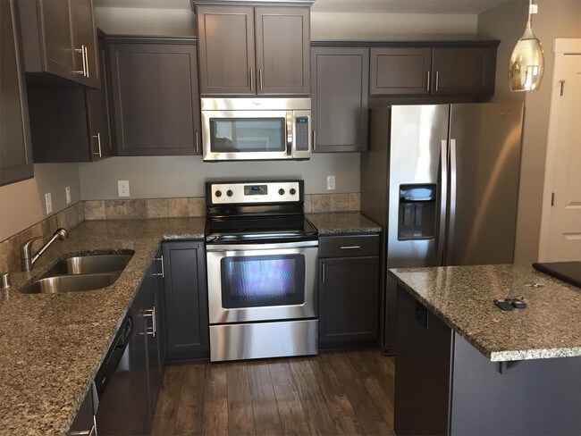 Photo - 5908 NE 71st Ct Townhome