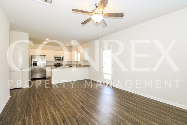 Foto del edificio - New Construction! 4 Bedrooms!