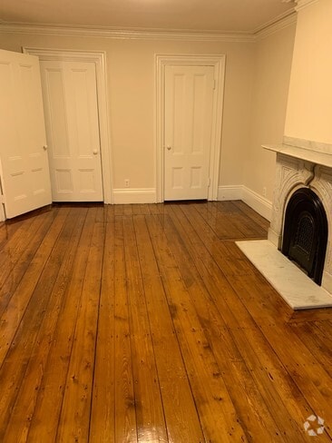 Bedroom - 163 W Newton St