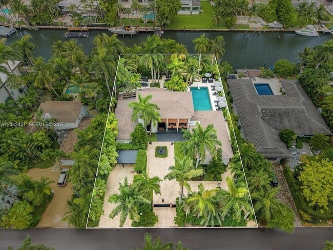 Foto del edificio - 980 Belle Meade Island Dr