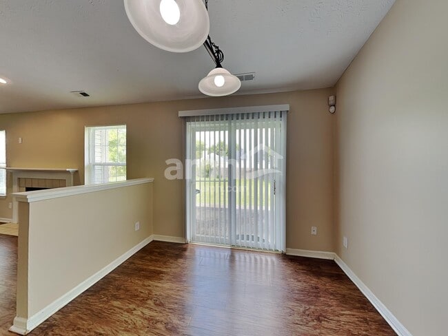 Foto del edificio - 7934 Cherrybark Dr