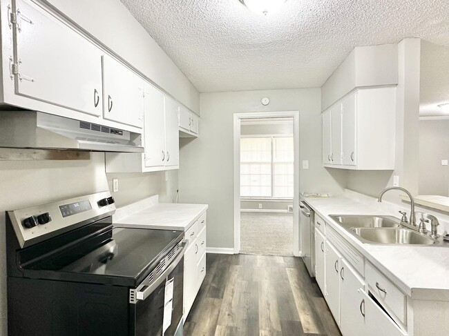 Building Photo - 2784 Bragg Ln