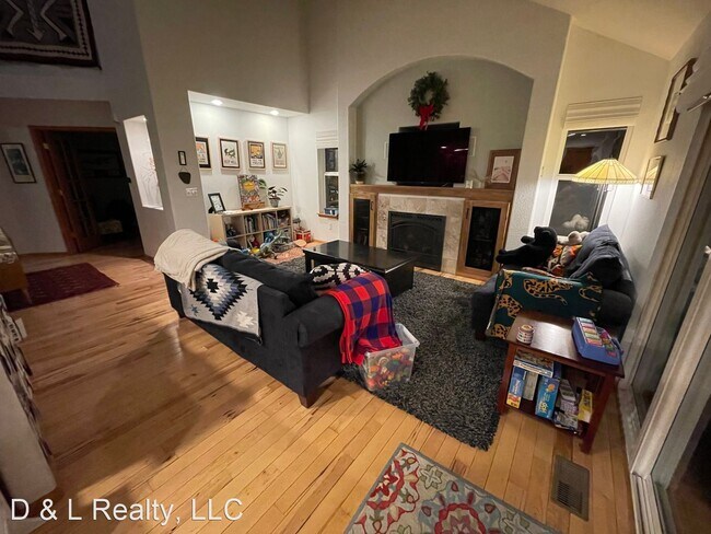 Building Photo - 5 br, 4 bath House - 460 Fox Run Cir