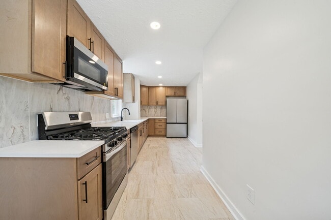 Building Photo - 5616 3rd St