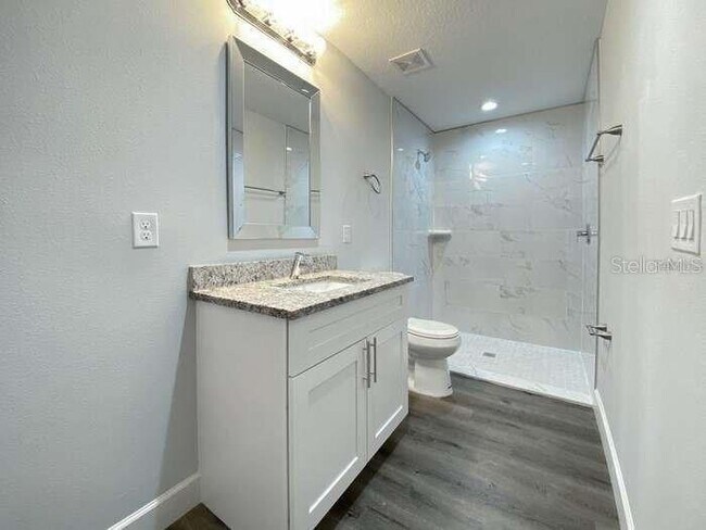Foto del edificio - 8615 Agate St