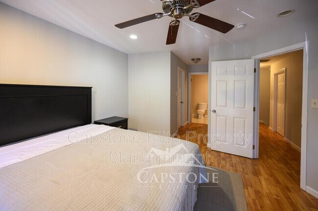 Foto del edificio - 3 Ashby Ln