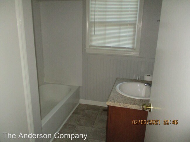 Foto del edificio - 106 Ravenwood Ct