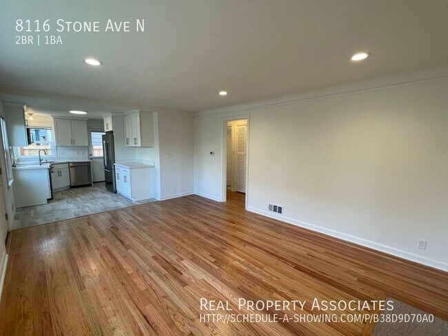 Foto del edificio - Green Lake Home