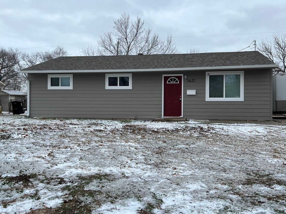 Foto principal - 1421 Pawnee Ave