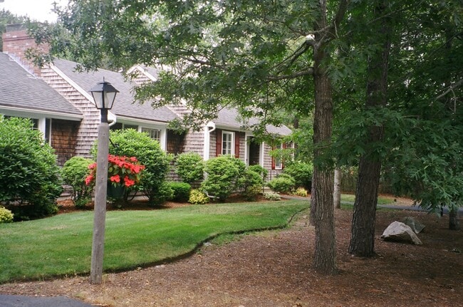 5 Thistle Cir Unit 33B  