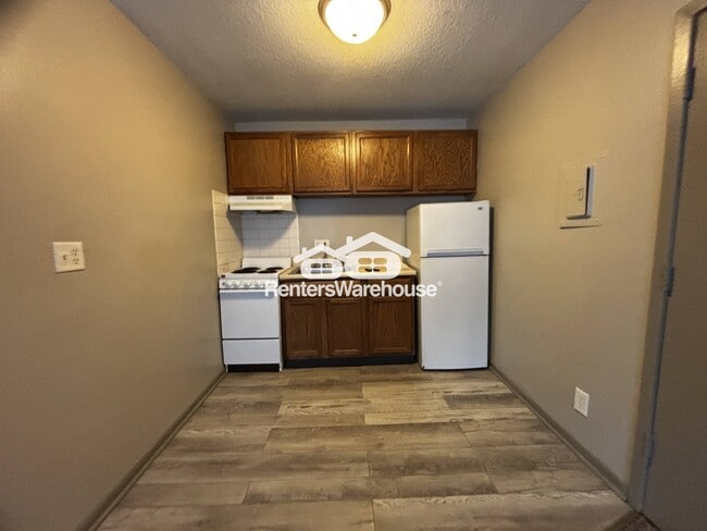 Building Photo - 1334 32nd St