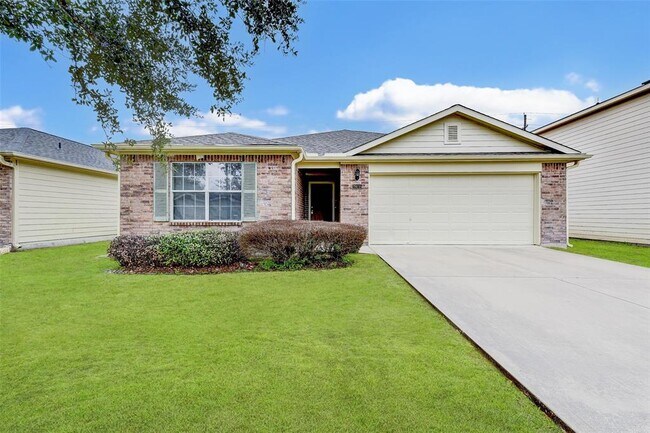 Building Photo - 29115 Trinity River Dr