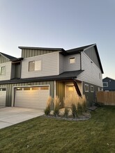 Building Photo - 2007 Klaus Ave