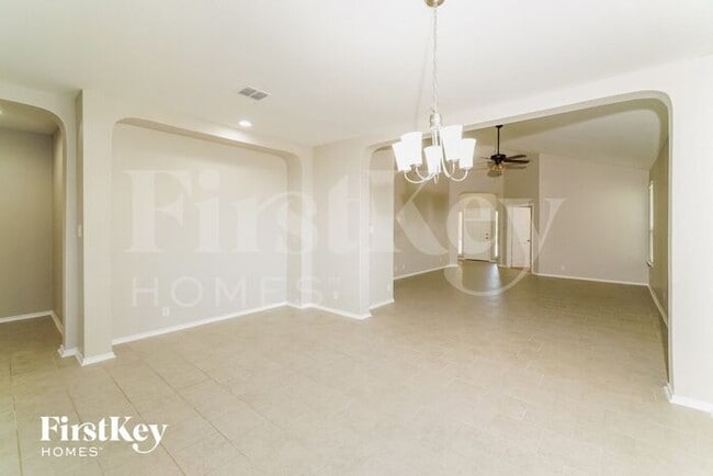 Building Photo - 651 Sage Thrasher