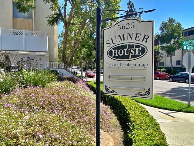 Foto del edificio - 5625 N Sumner Way