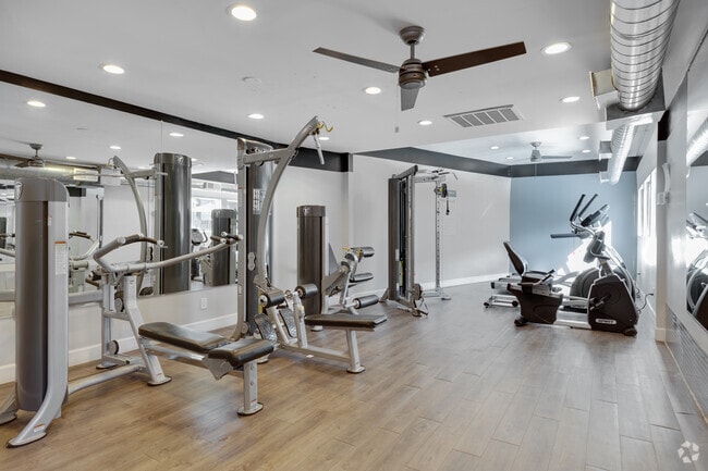Gimnasio - Portola East Mesa