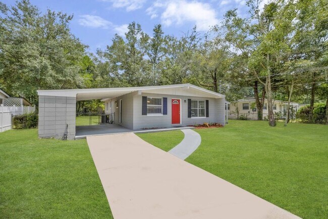 Building Photo - 4914 Donnybrook Ave