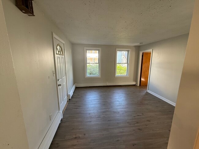 Living Rm - 45 Union St
