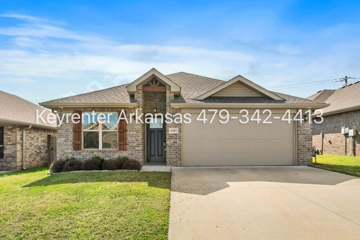 Bentonville living | 4bed 2bath - Bentonville living | 4bed 2bath