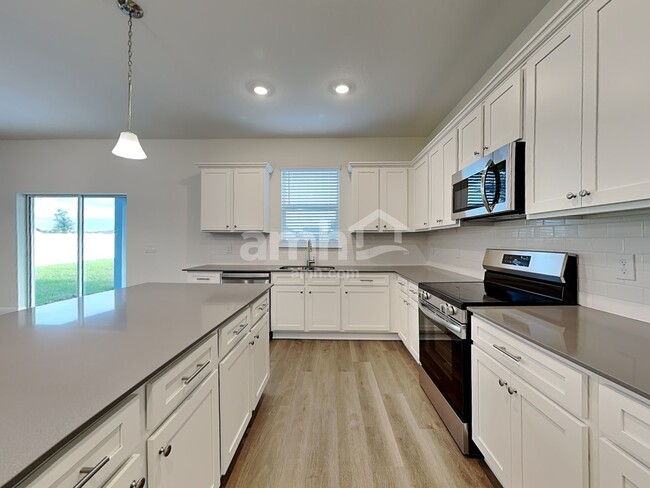 Building Photo - 1295 Heavenly Dr