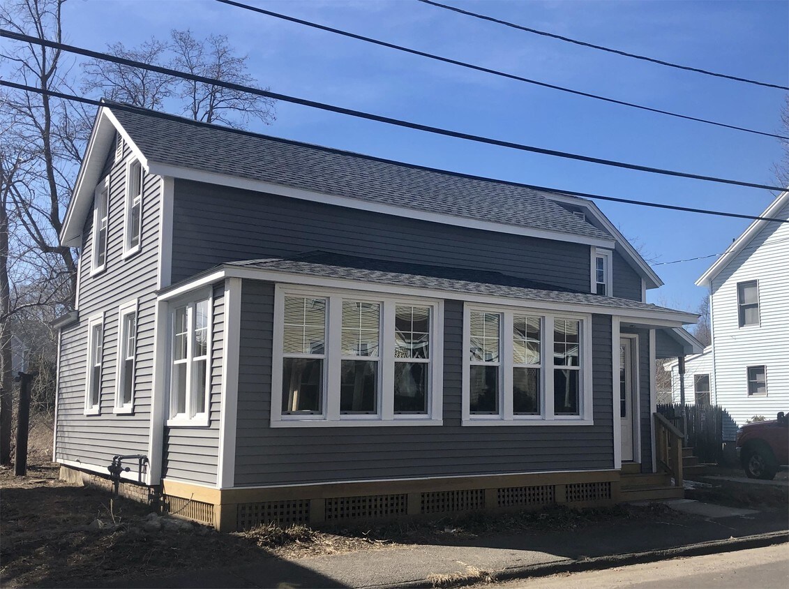 123125 Williams St, Northampton, MA 01060 Condo for Rent in