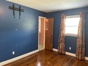 Building Photo - 782 Museum Rd