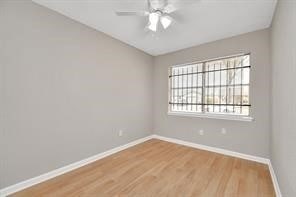Building Photo - 12811 Glen Hollow Dr