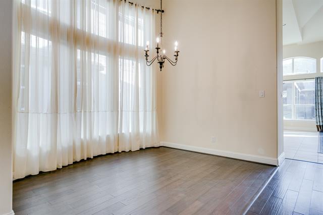 Foto del edificio - 14016 Notting Hill Dr