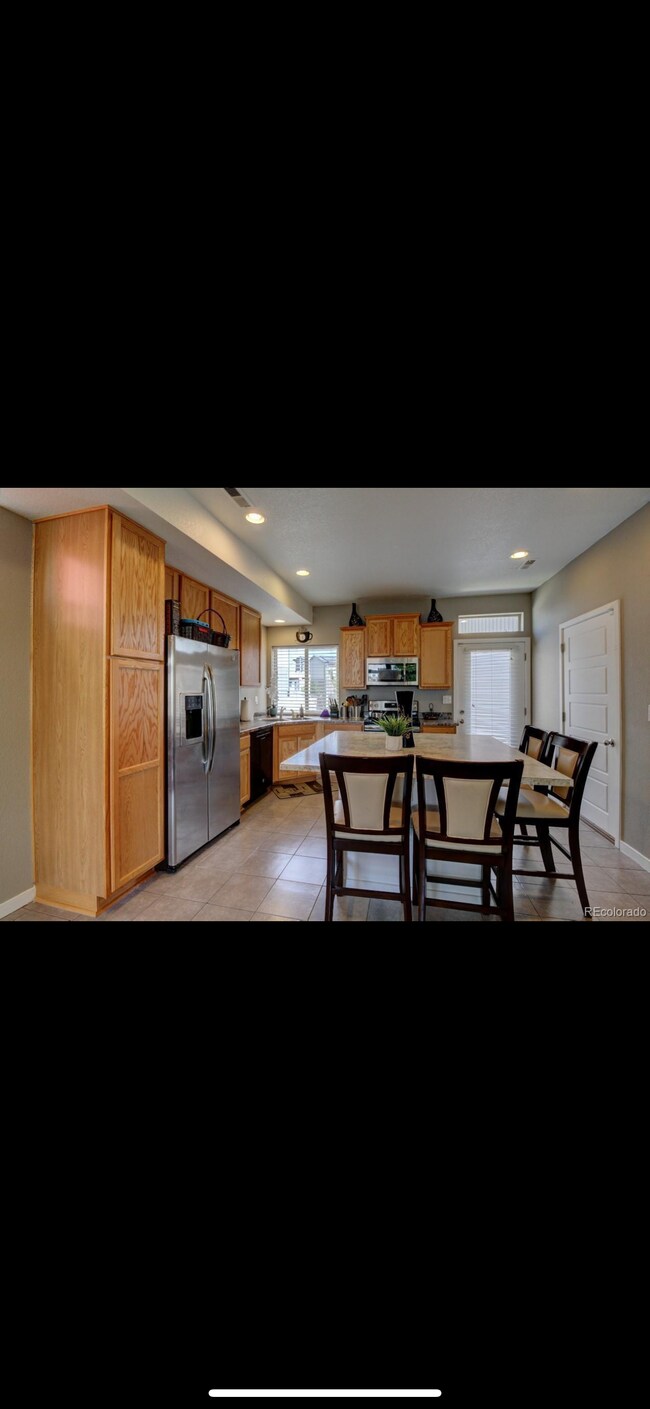 Foto del edificio - 18601 E 50th Pl