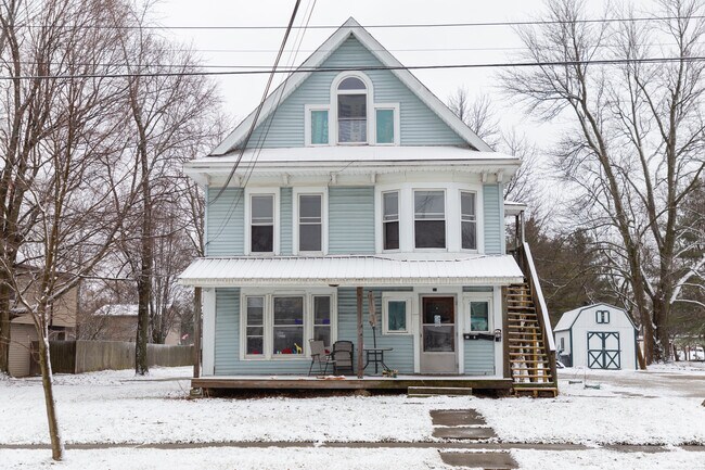 Foto del edificio - 33 W Main St