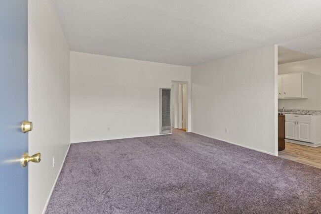 Foto del edificio - 1101-1111 E 11th Street
