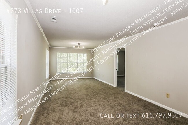 Foto del edificio - 4273 Villas Dr
