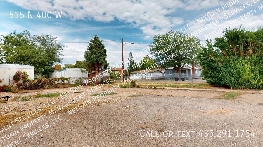 Building Photo - 515 N 400 W