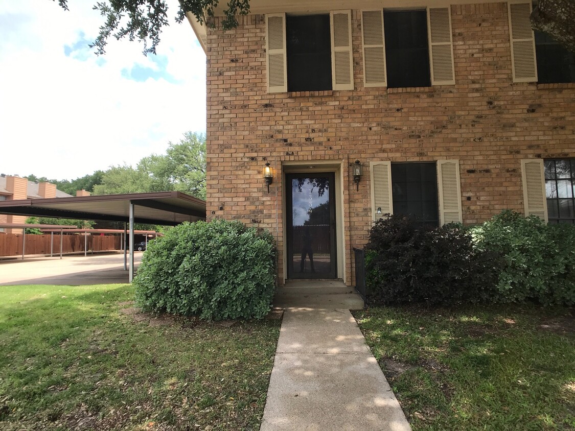 Foto principal - "Fort Worth Texas Homes for Rent"