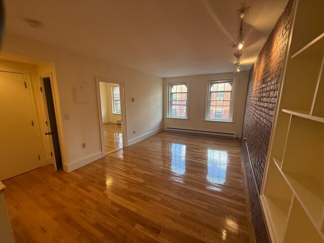 Foto del edificio - 89 West Cedar St