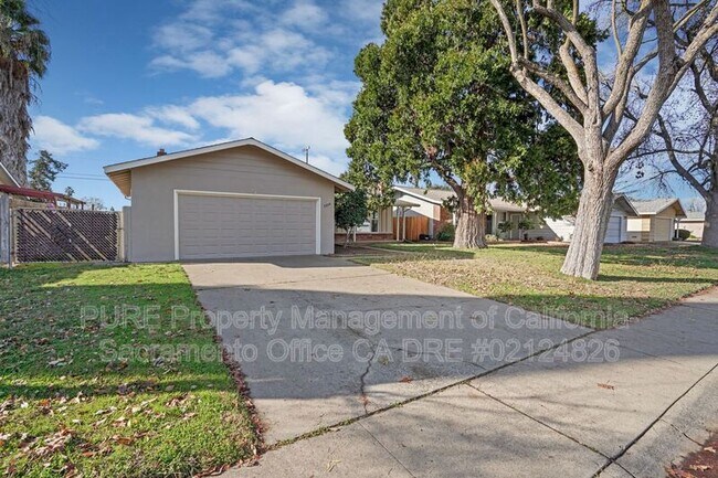 Building Photo - 3354 Brunner Dr