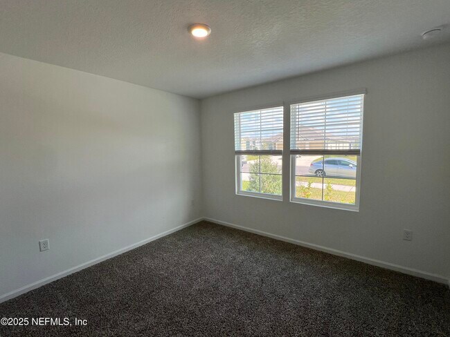 Building Photo - 12111 Green Thicket Ln