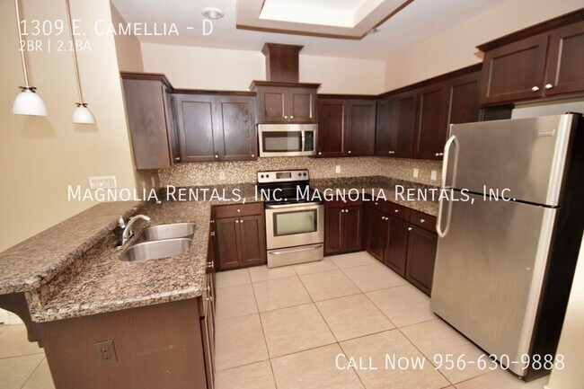 Building Photo - 1309 E. Camellia-D