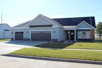 Building Photo - 2655 S Muirfield Pl