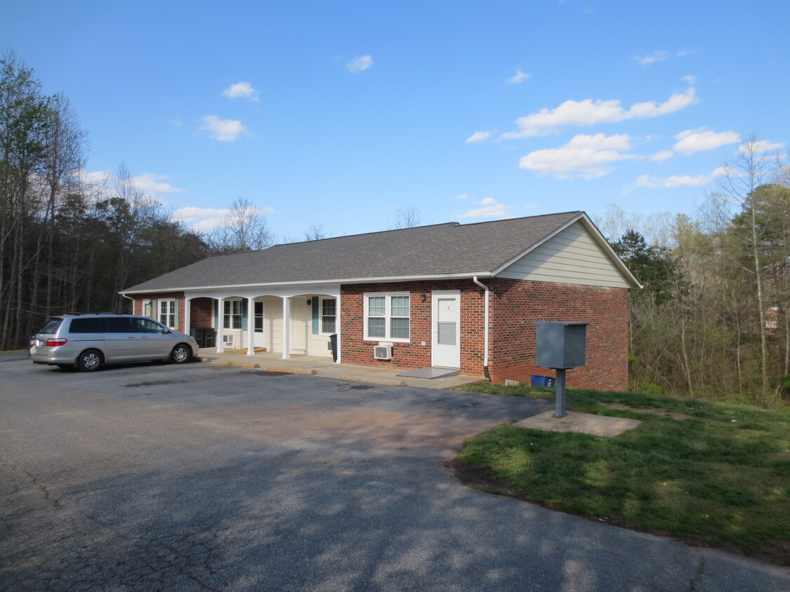 Foto principal - Kincaid Circle Apartments