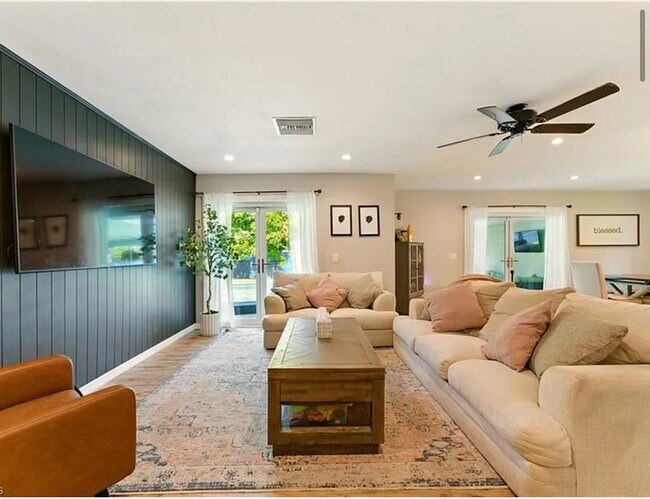 Foto del edificio - 2491 43rd St SW