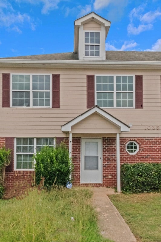 Foto del edificio - 1038 Wheel House Ln