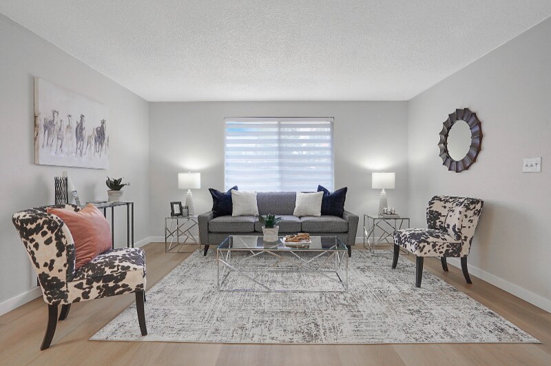 Foto principal - 2319 Lee St SE