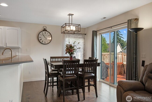 Foto del edificio - Gorgeous home in Snohomish available 9/15/...