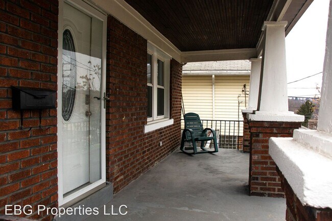 Building Photo - 3 br, 1.5 bath House - 249 Elwyn Ave
