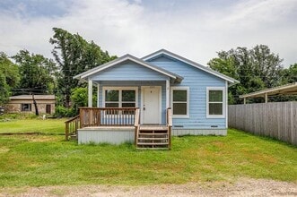 Building Photo - 6521 Six J Ct